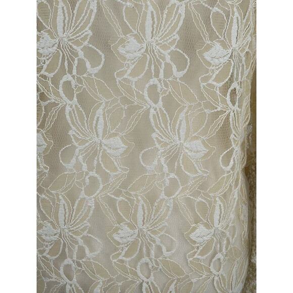 Alter’d State Floral Lace Sheer Gold Speck Cream Poncho Style Top Size Small - Picture 13 of 16